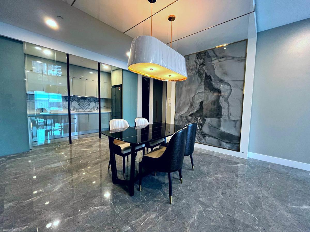 Apartment The Platinum 2 By Luma